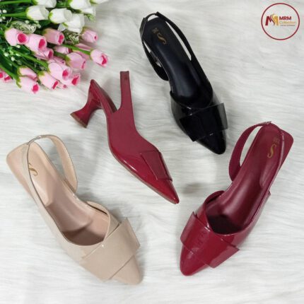Glossy Slingback Heel