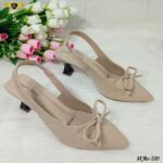 Classic Bow Slingback Heel - Image 5
