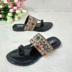 Floral Braided Toe-Ring Slipper - Image 3