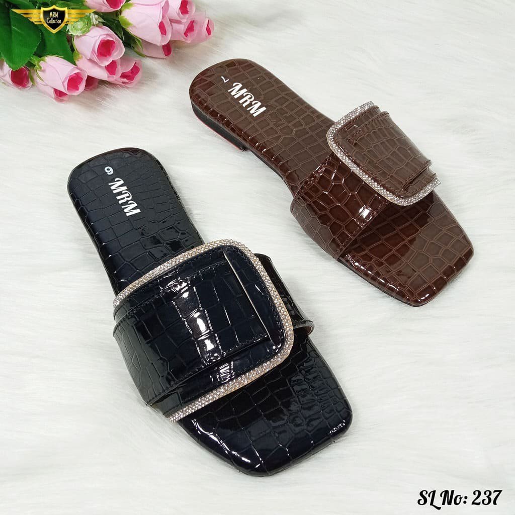 1000089172.jpg Croc Crystal Buckle Slide - Image 1